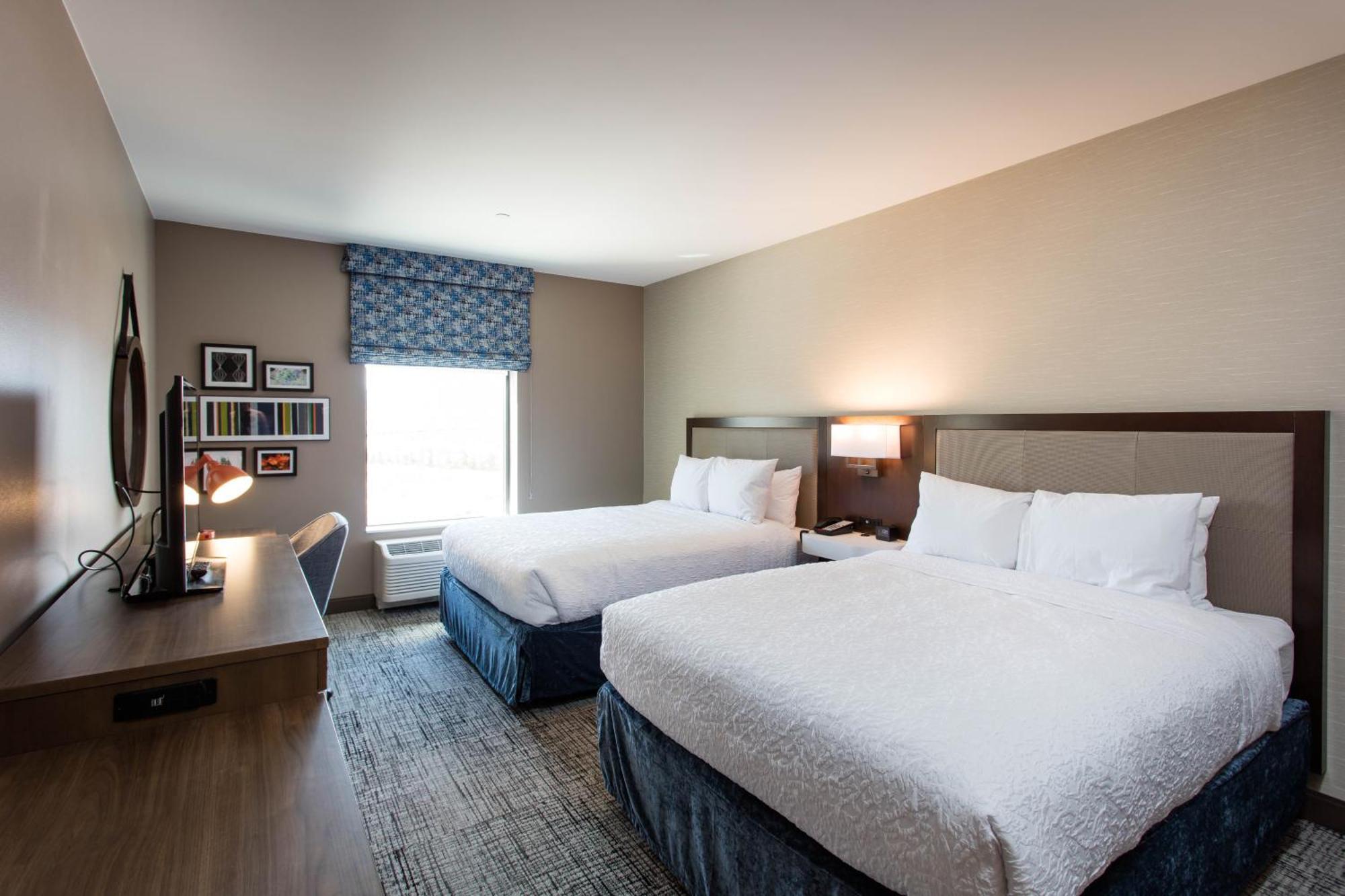 Queen Room Two Queen Beds