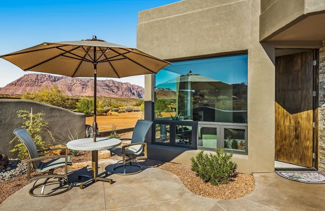 Entrada Casita With A View-1