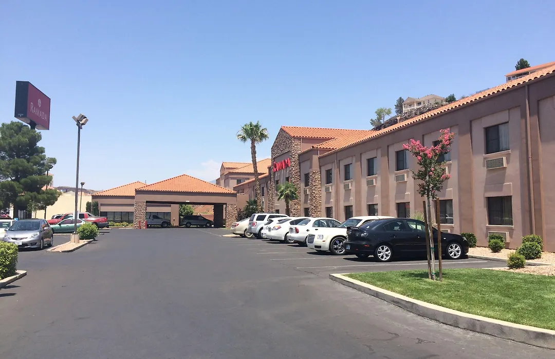 Ramada By Wyndham St George-1