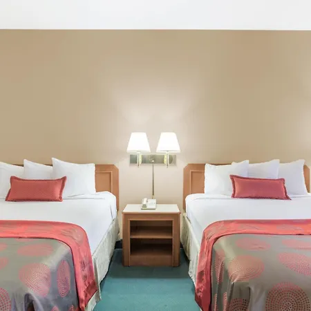 Ramada By Wyndham St George-2
