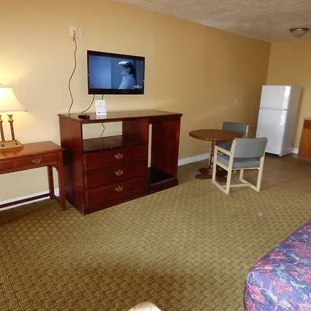 Economy Inn & Suites-3